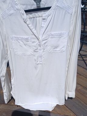 Eddie Bauer Cream Lace-Trim Henley Tunic
